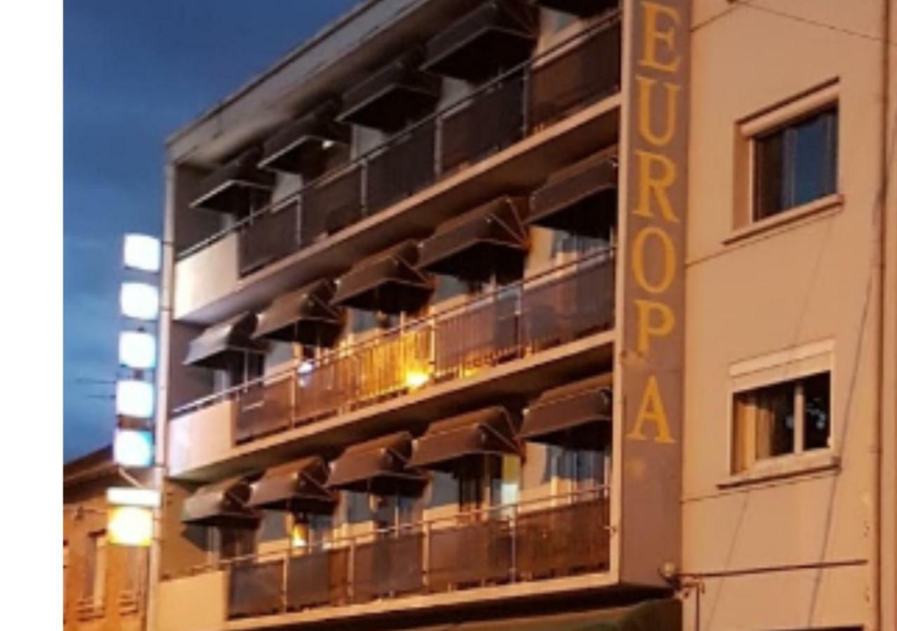 Europa Hotel Roussillon  Exterior foto